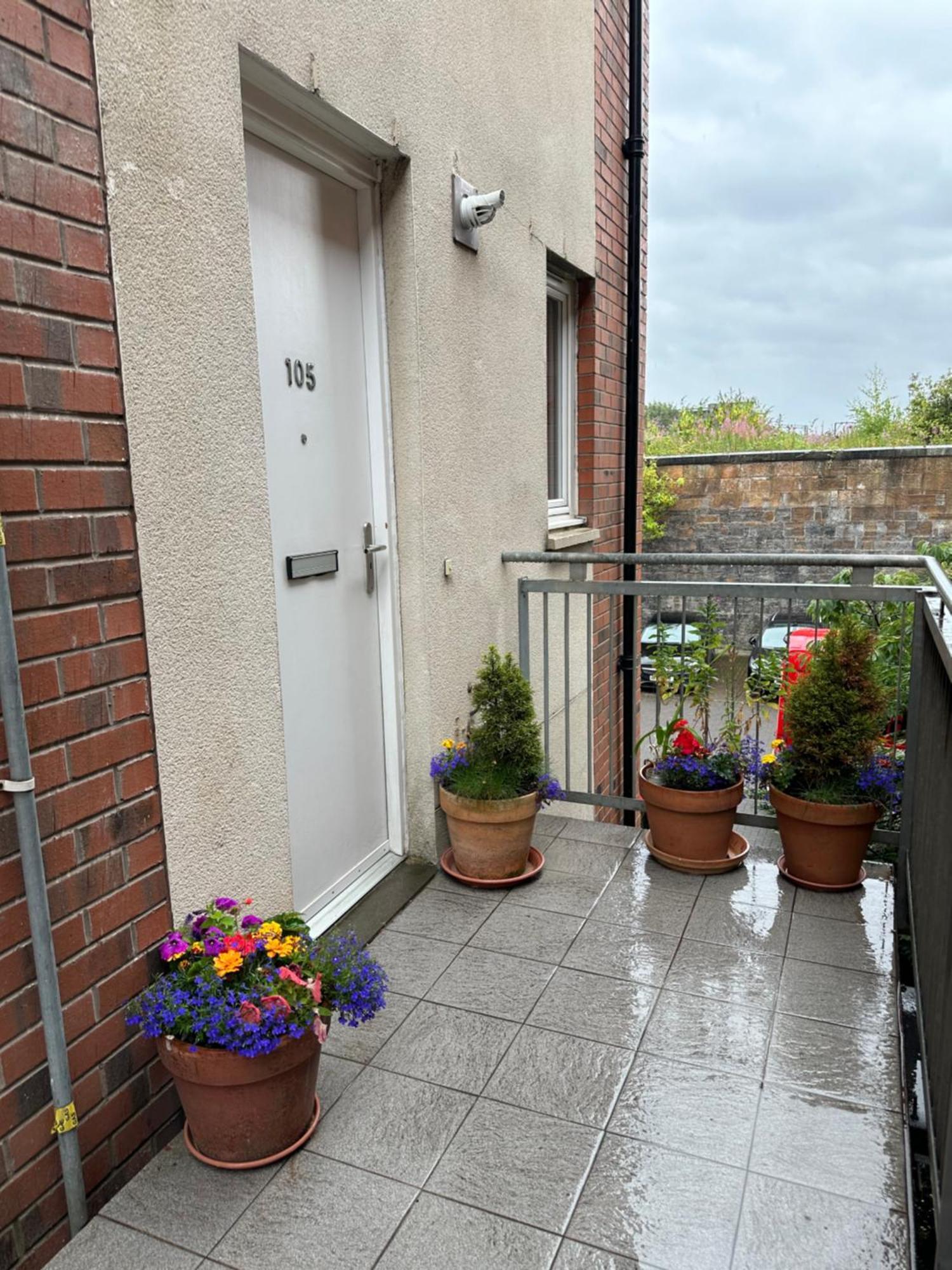 Stunning 2 Bedroom Apartment Glasgow Bagian luar foto