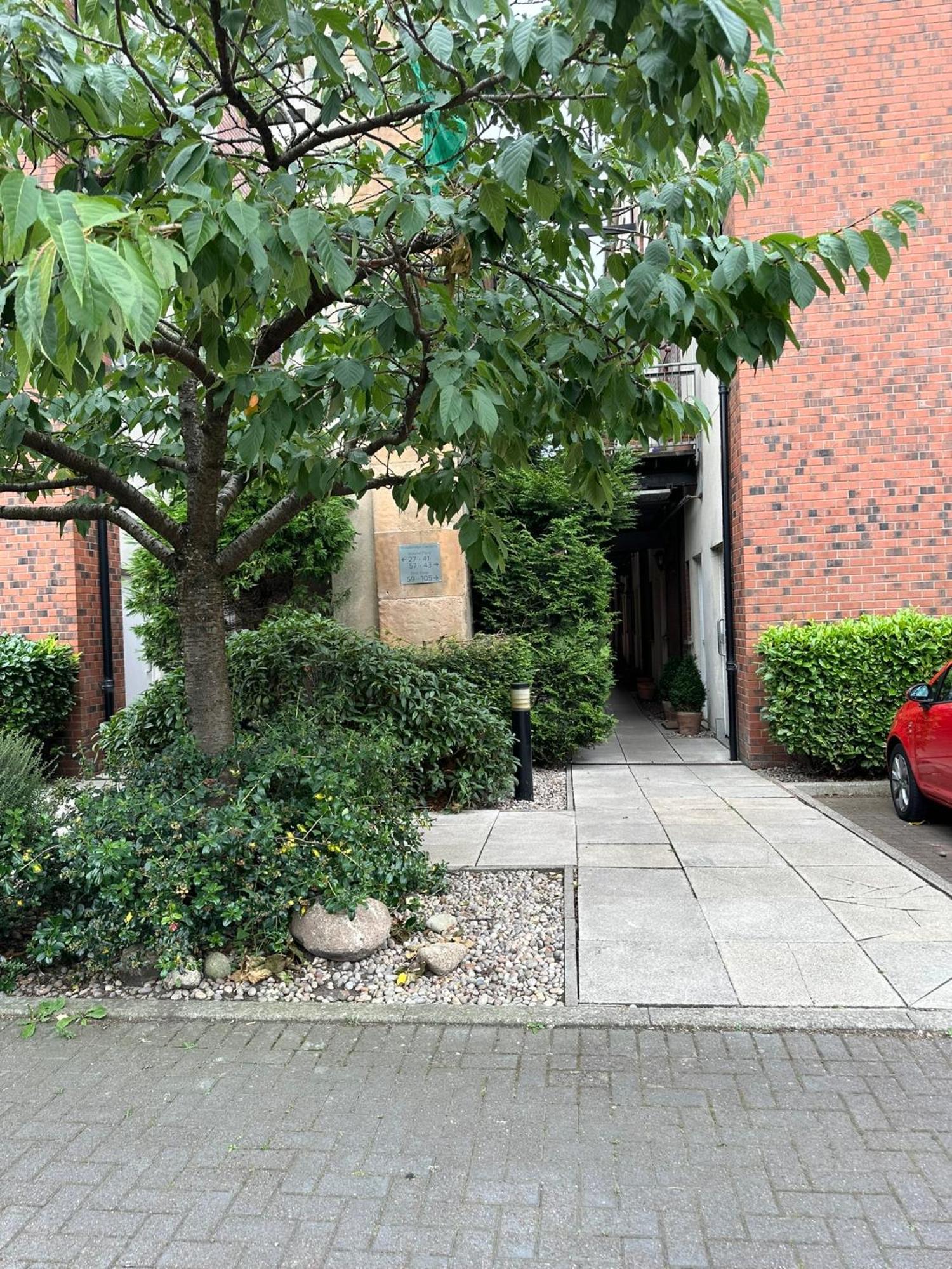 Stunning 2 Bedroom Apartment Glasgow Bagian luar foto