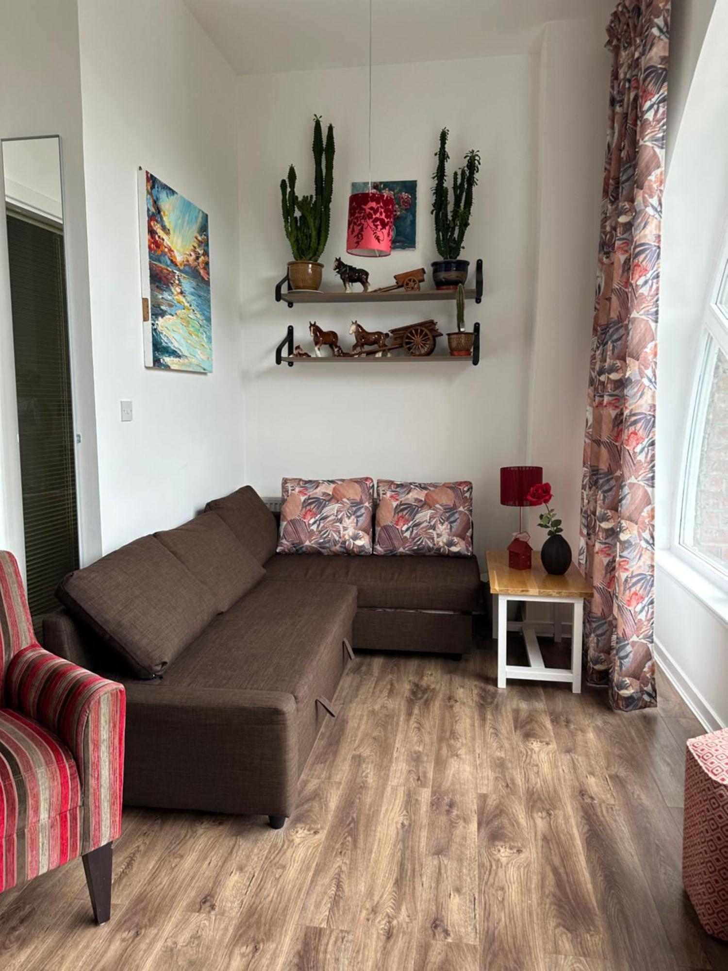 Stunning 2 Bedroom Apartment Glasgow Bagian luar foto